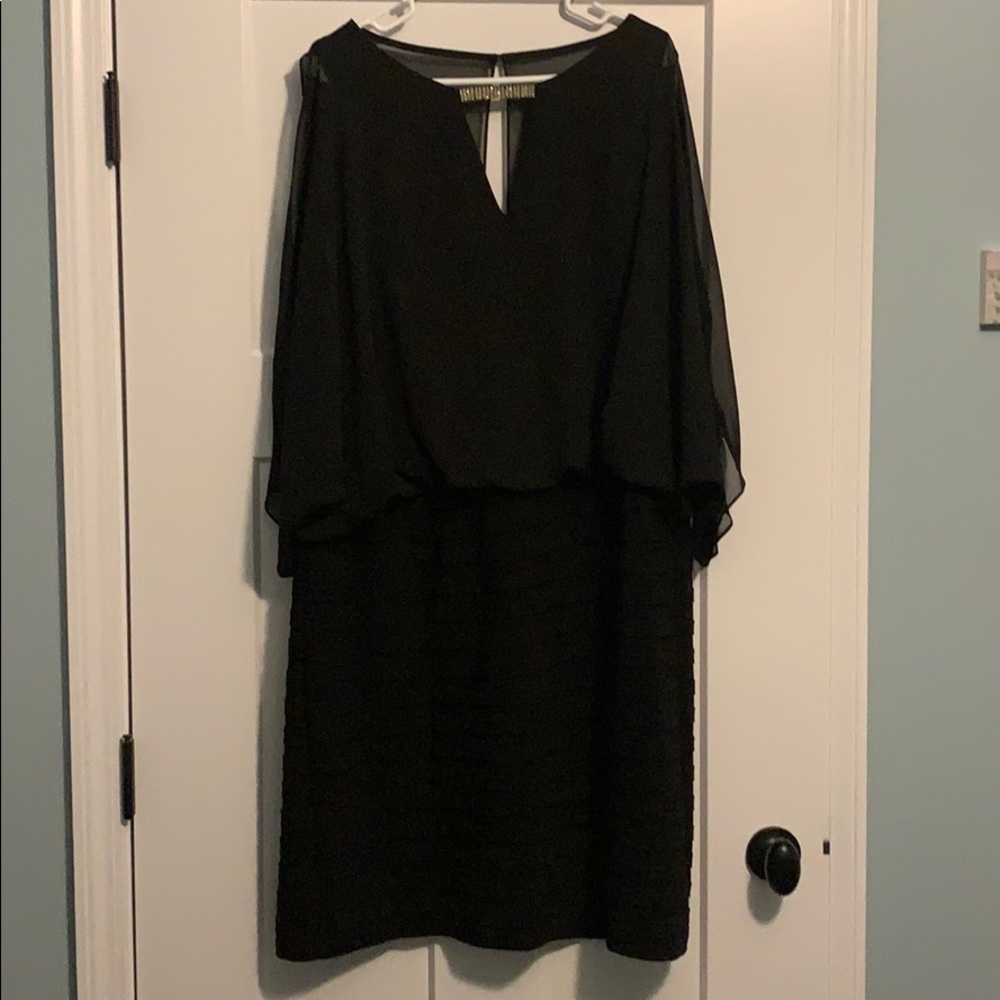 Xs cape Black Cocktail Dress